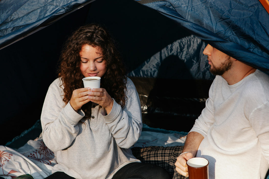 ❄️ Comment rester au chaud la nuit en camping (Guide complet 2026)